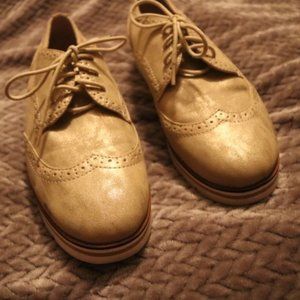 Women's Metallic Shoe SZ 8